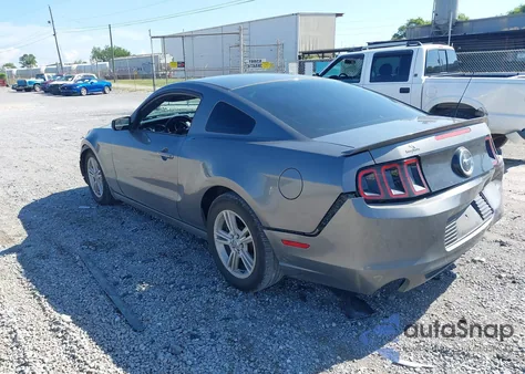 2013 Ford Mustang V6 from USA, damaged, VIN 1ZVBP8AM6D5278041